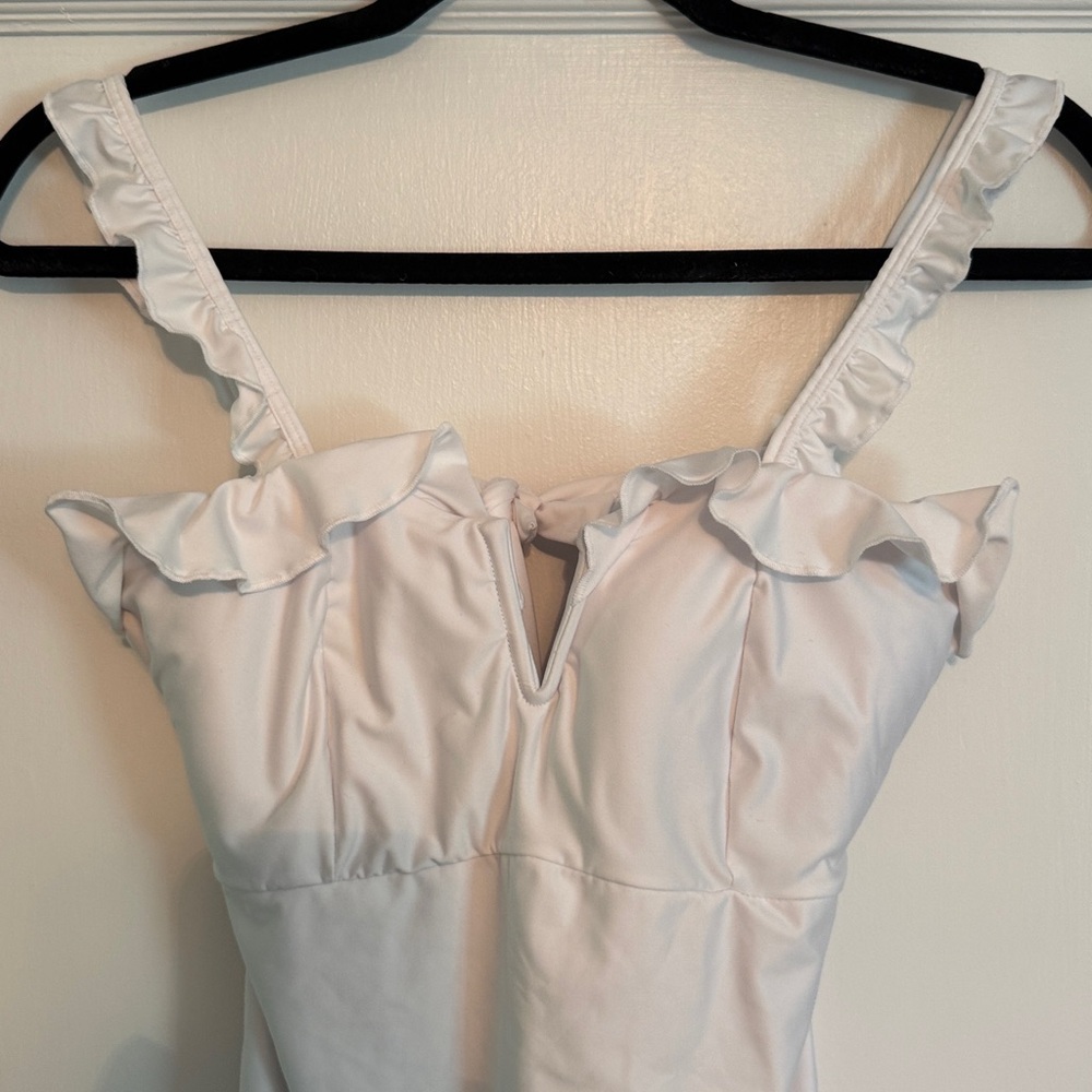 Solido Ruffle Swimsuit size L - Picture 4 of 6